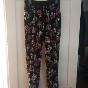 Floral cozy pants